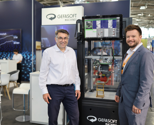 Mitarbeitende von GEFASOFT auf der IFAT 2026 mit industrieller Bildverarbeitung